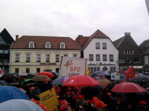 Gut besucht trotz Regen - unübersehbar die Afa der SPD Lünen